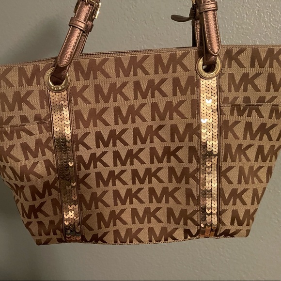 Michael Kors sequined canvas tote - Picture 2 of 6